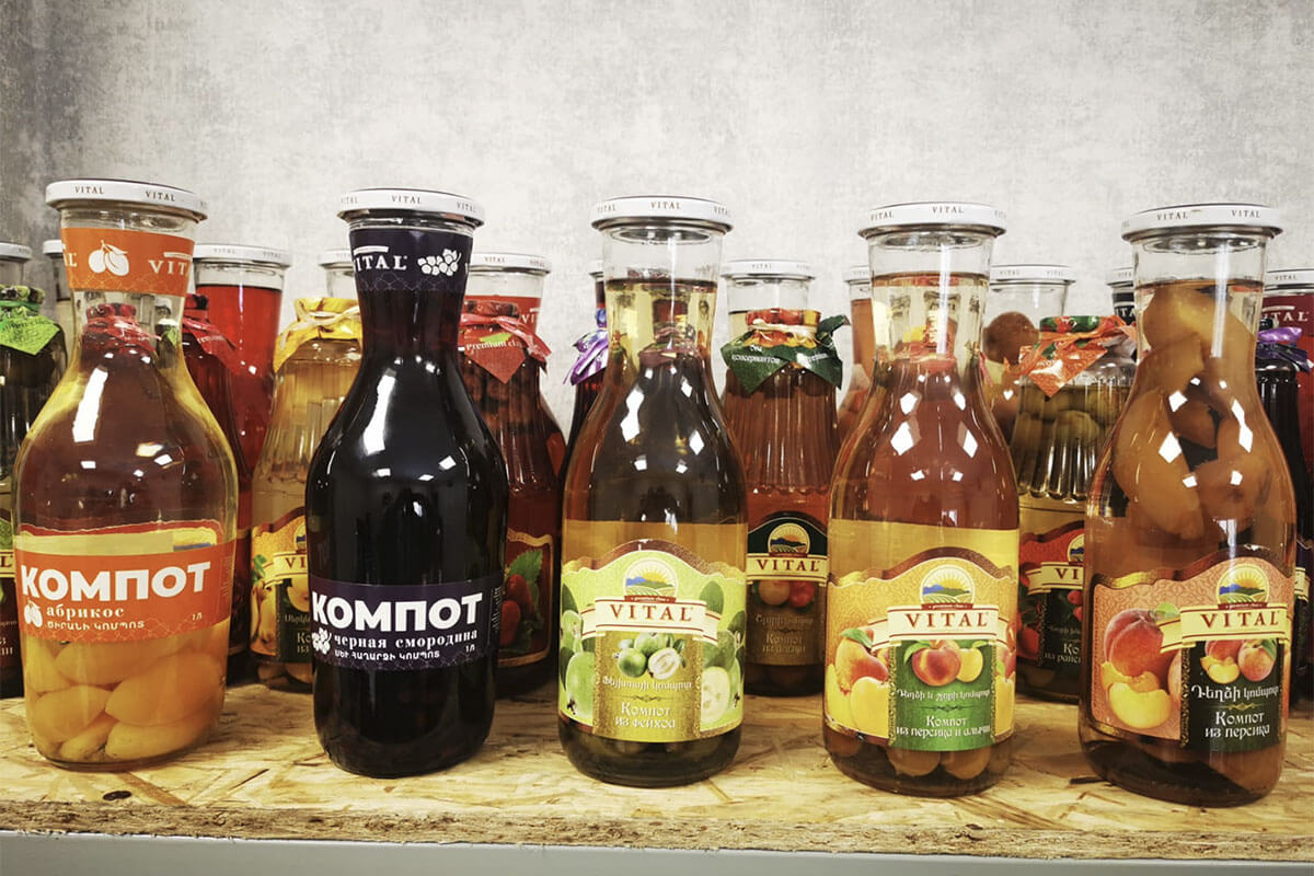 Compotes and juices